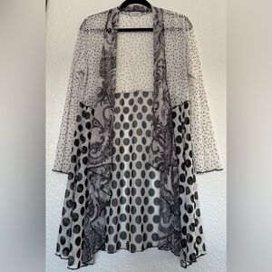 Vine Street Polka Dot/Paisley Pattern Mesh Kimono Size M